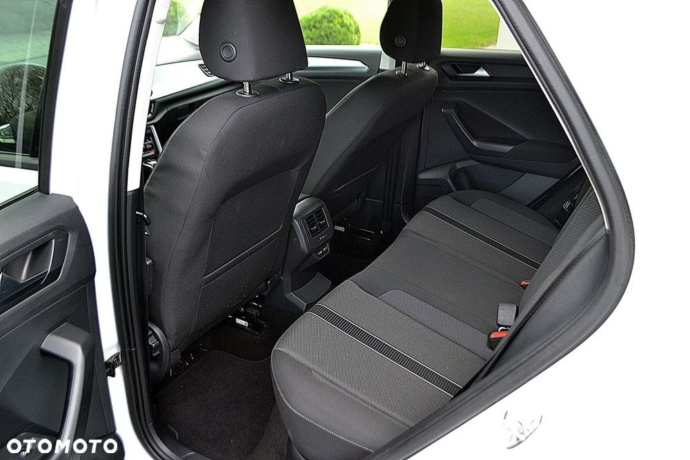 Volkswagen T-Roc 1.5 TSI OPF DSG ACTIVE - 15