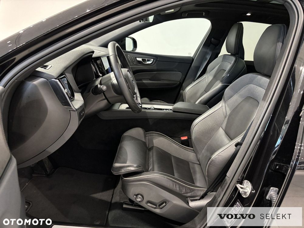 Volvo XC 60 - 24