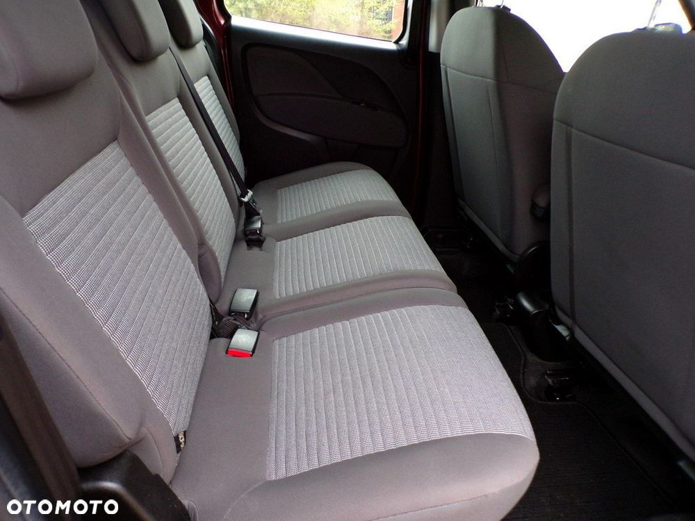Fiat Doblo - 21