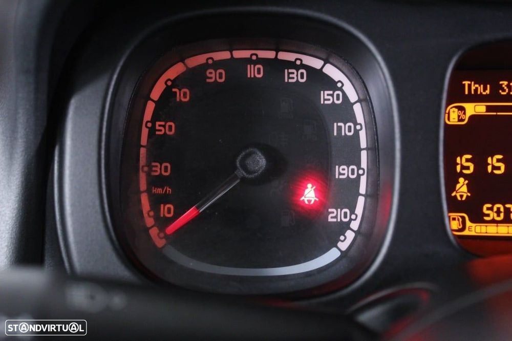 Fiat Panda 1.0 Hybrid City Life - 25