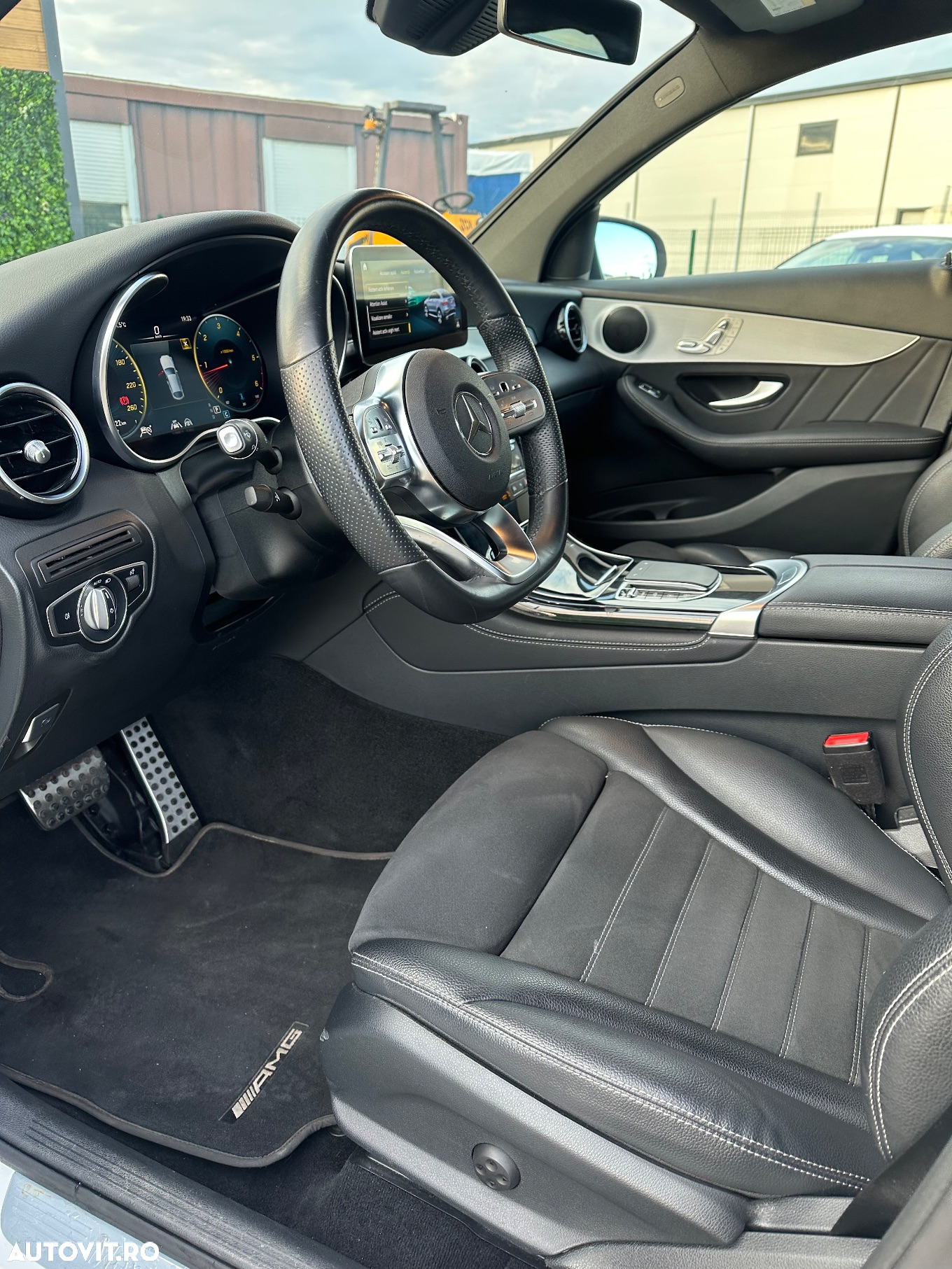 Mercedes-Benz GLC Coupe 200 d 4Matic 9G-TRONIC AMG Line Plus - 13