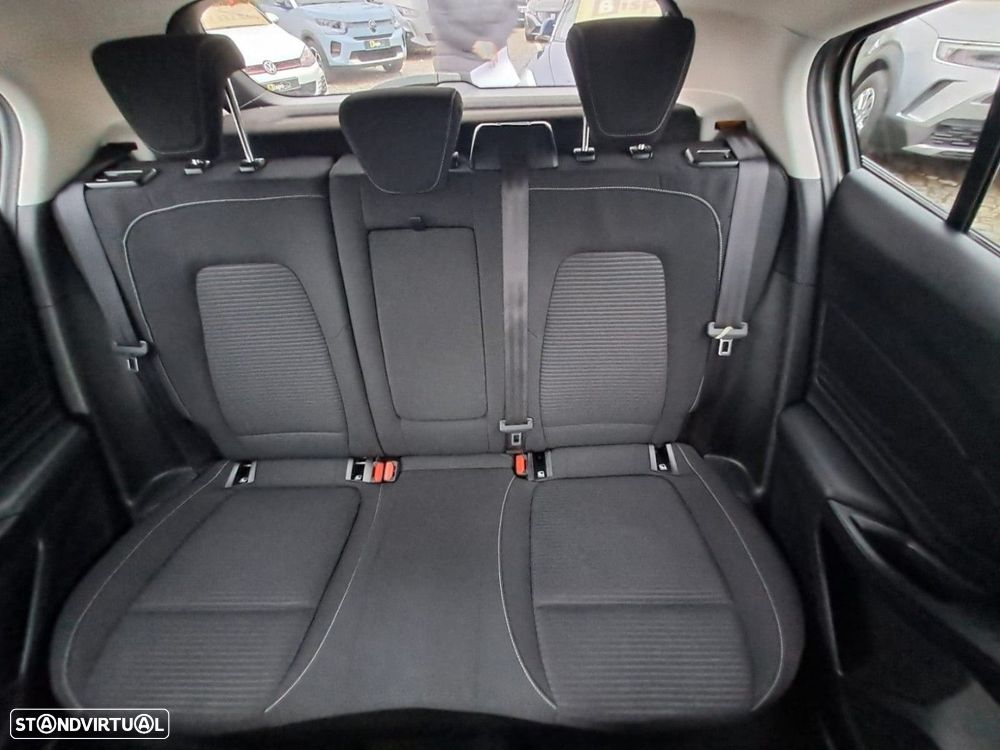 Ford Focus 1.0 EcoBoost S&S TITANIUM - 13