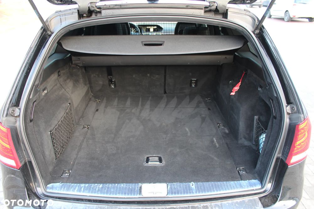 Mercedes-Benz Klasa E 250 CDI 4Matic 7G-TRONIC Avantgarde - 17