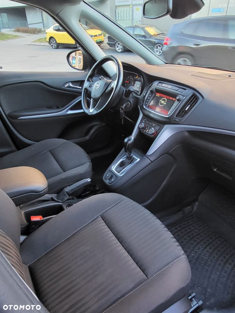 Opel Zafira 2.0 D Automatik Active - 22