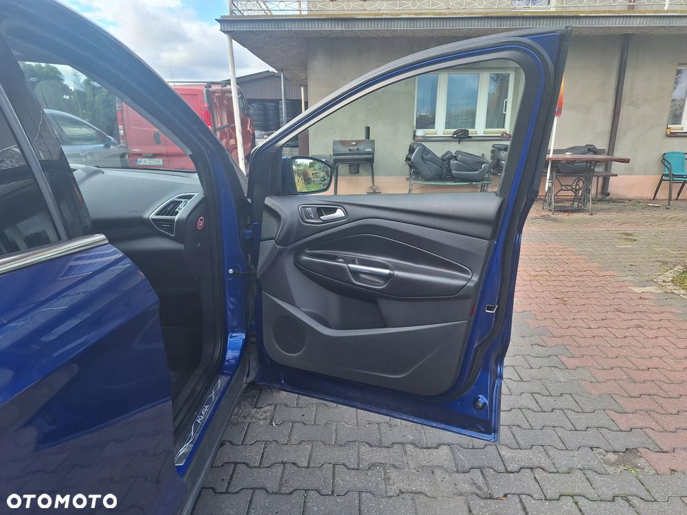 Ford Kuga 2.0 TDCi 4WD Titanium - 24