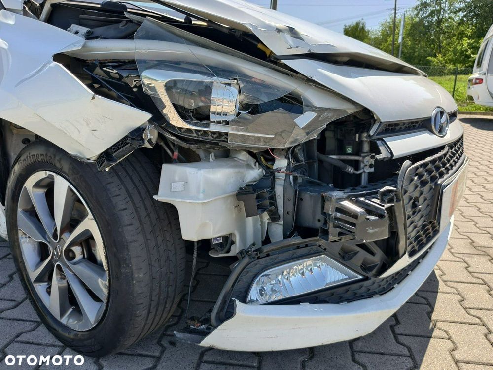 Hyundai i20 - 22