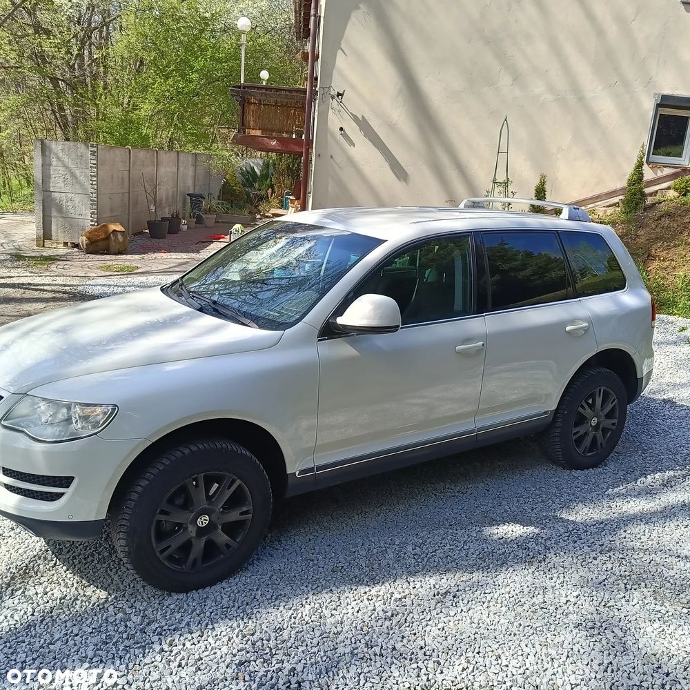 Volkswagen Touareg 3.0 V6 TDI DPF Automatik - 3