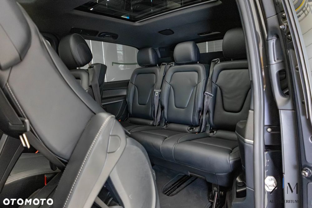 Mercedes-Benz Klasa V 300 d lang 4Matic 9G-TRONIC Avantgarde - 17