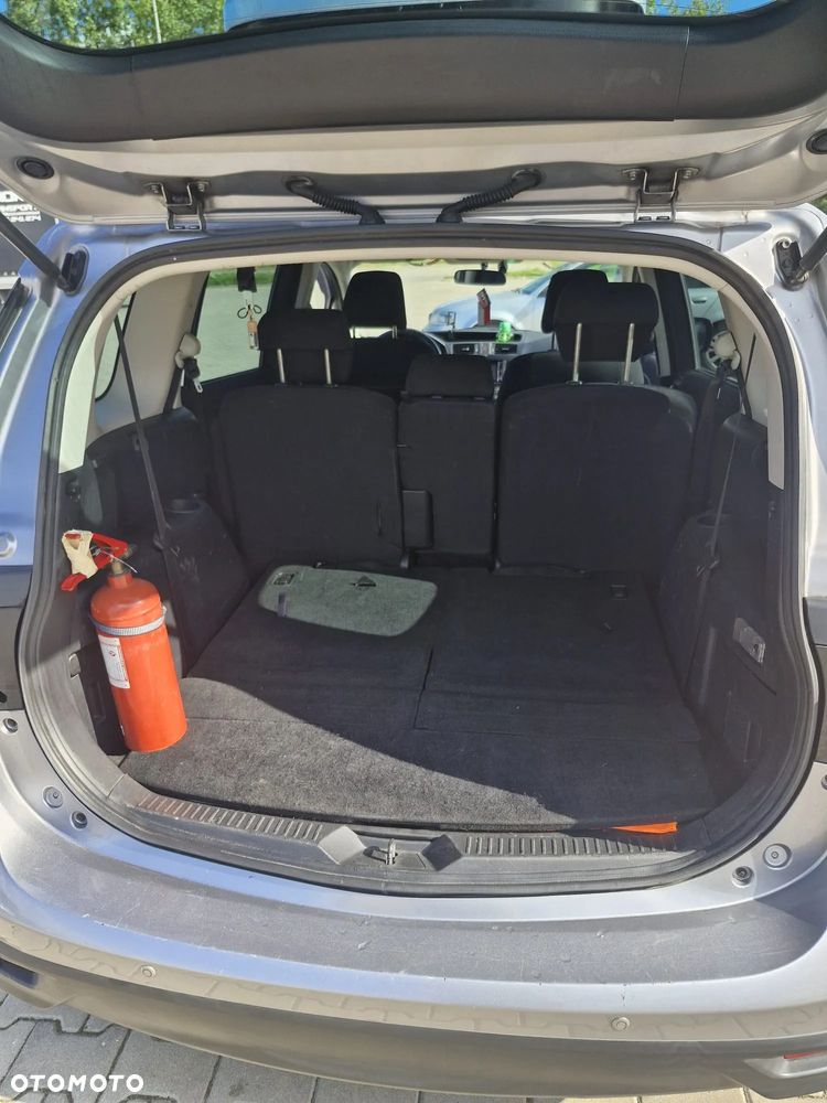 Mazda 5 - 17