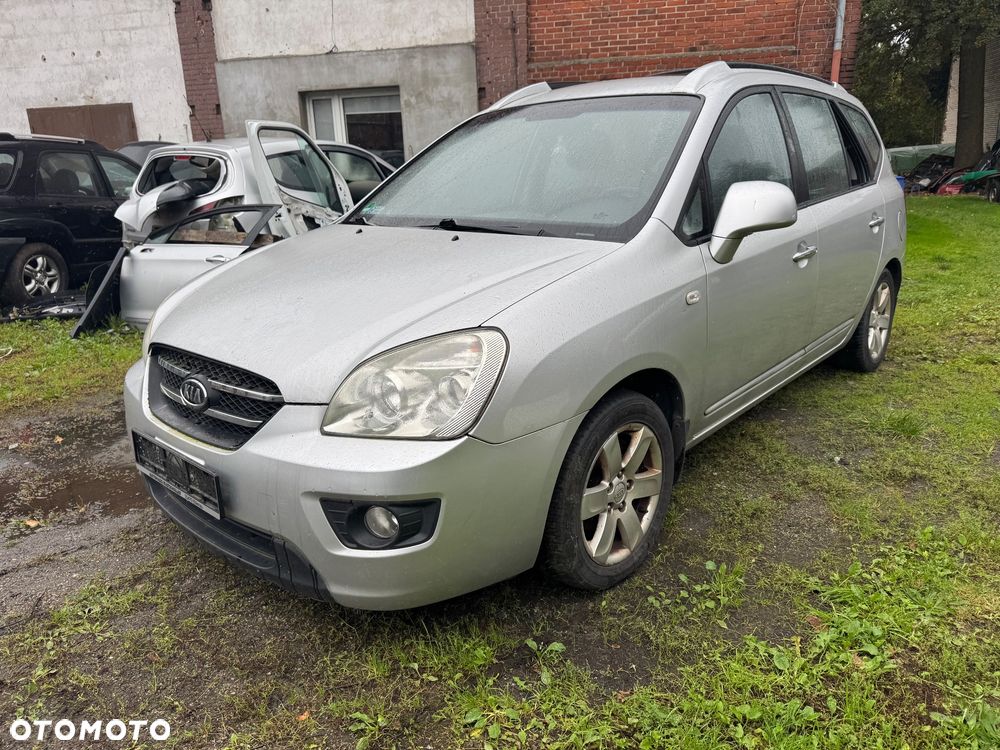 KIA CARENS III 06-12 MASKA ZDERZAK PAS BELKA BŁOTNIK WZMOCNIENIE LAMPA PRZÓD KOLOR 7S