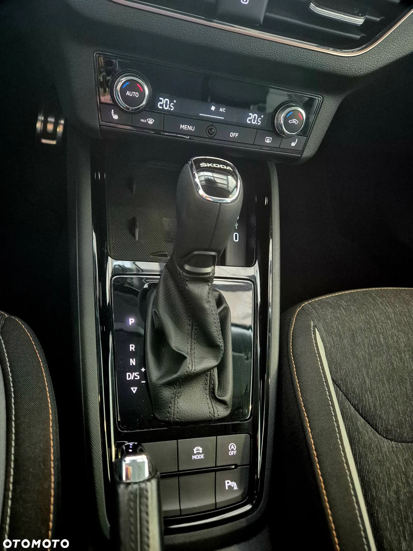 Skoda Kamiq 1.5 TSI Style DSG - 22