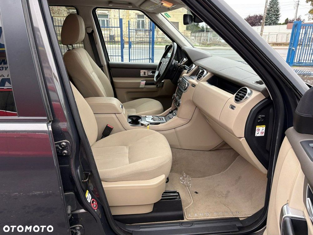 Land Rover Discovery - 22