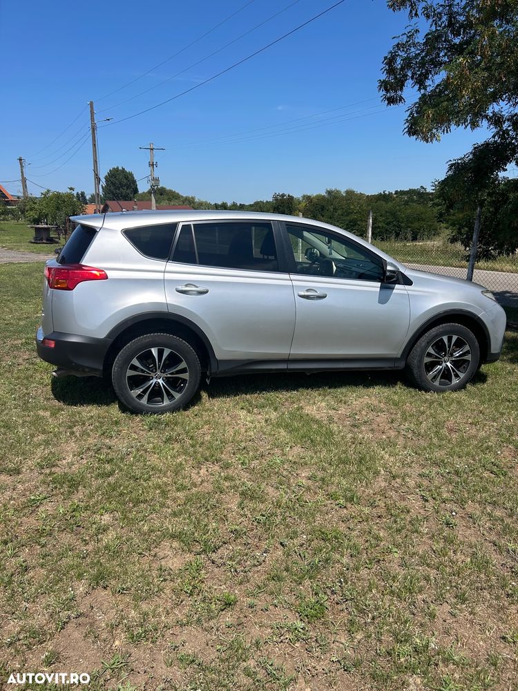 Toyota RAV4 2.2 D-4CAT 4WD Aut Luxury 18" - 6