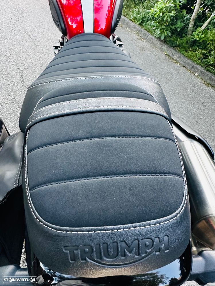 Triumph Scrambler - 12