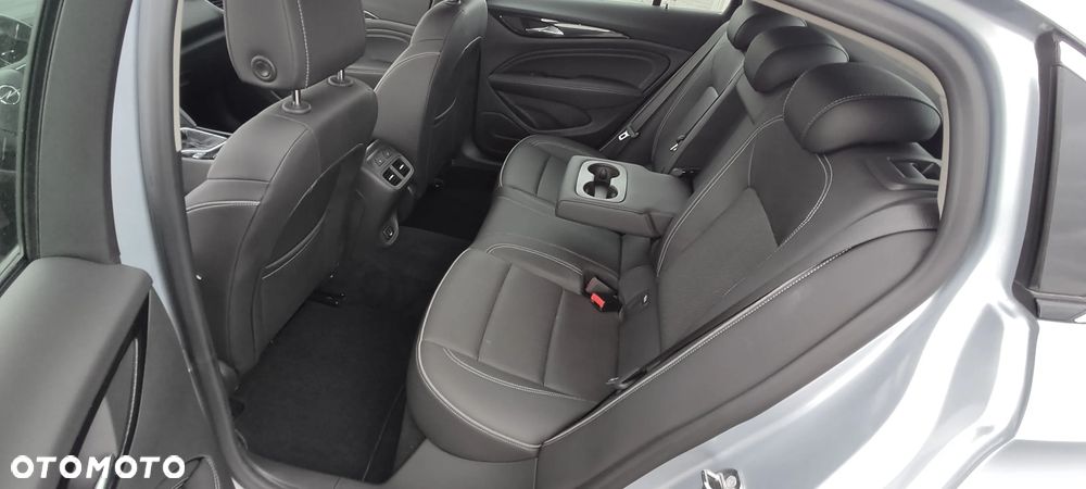 Opel Insignia 2.0 CDTI ecoFLEX Start/Stop Business Innovation - 29