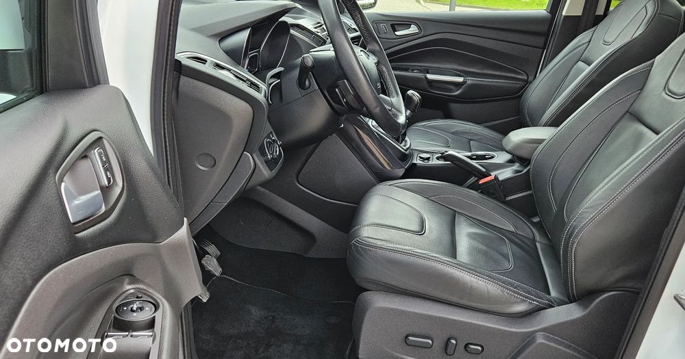 Ford Kuga 2.0 TDCi Titanium S - 5