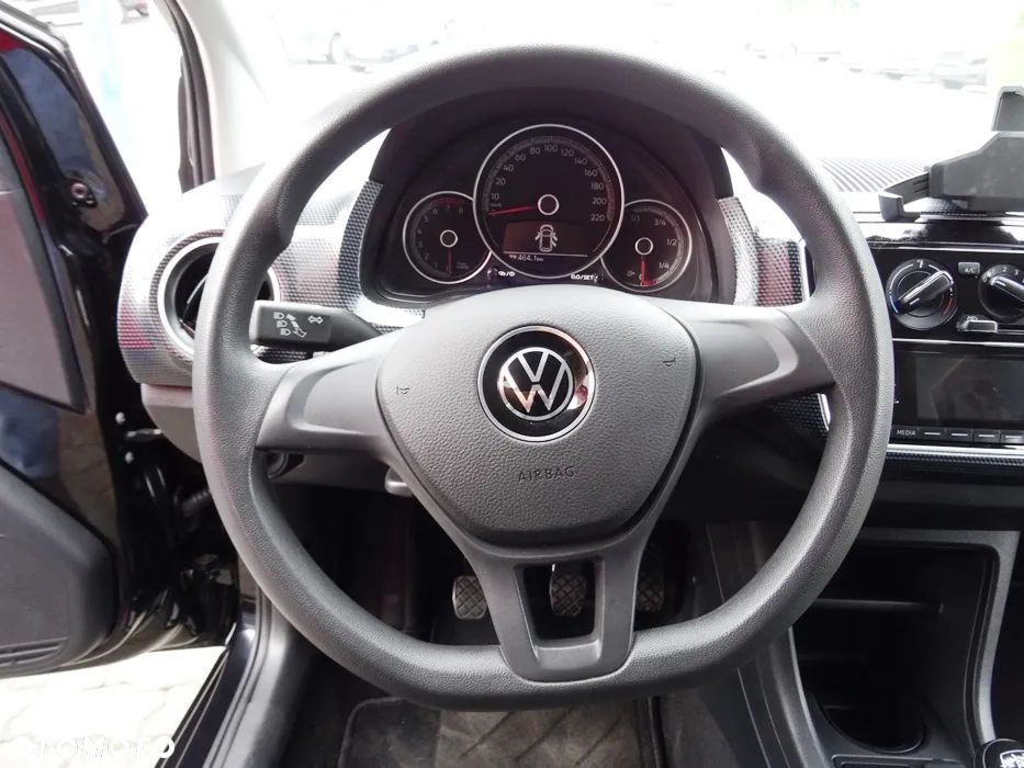 Volkswagen up! 1.0 Beats - 20