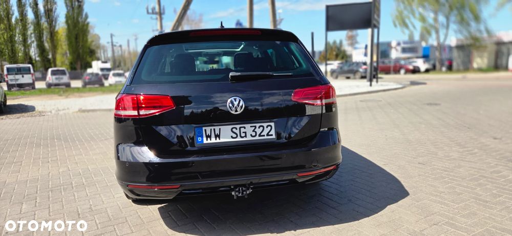 Volkswagen Passat Variant 2.0 TDI EVO Business DSG - 13