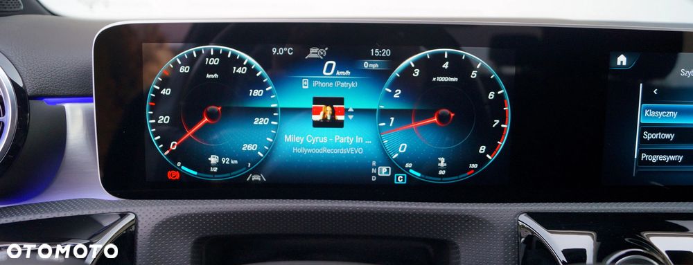 Mercedes-Benz Klasa A 250 4Matic 7G-DCT AMG Line - 27