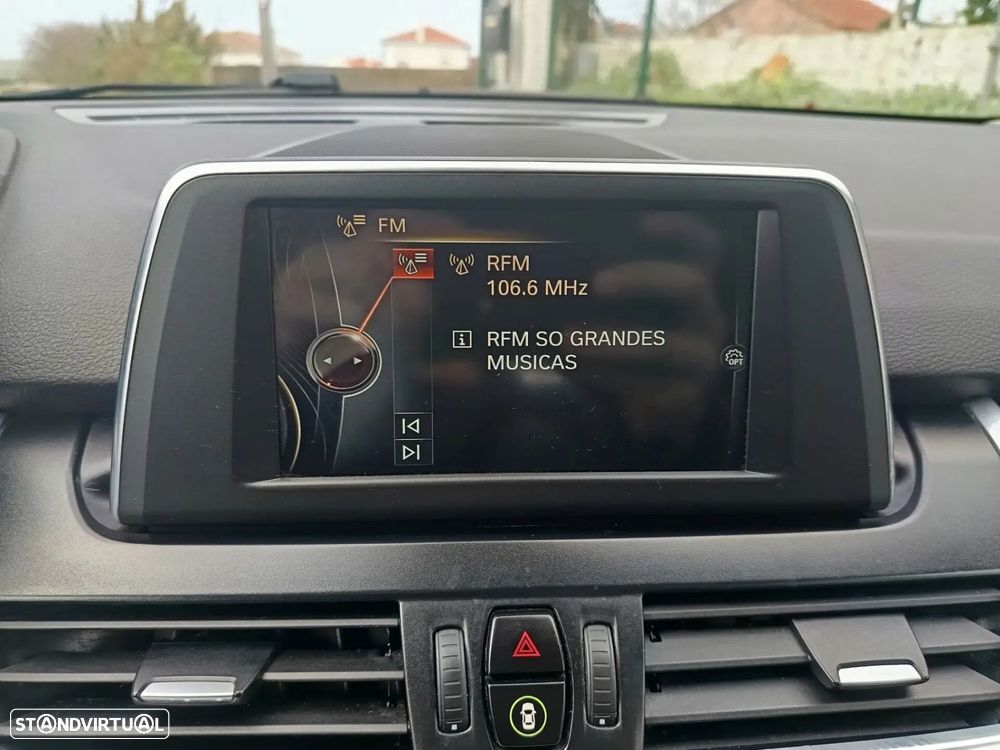 BMW 218 Active Tourer - 29