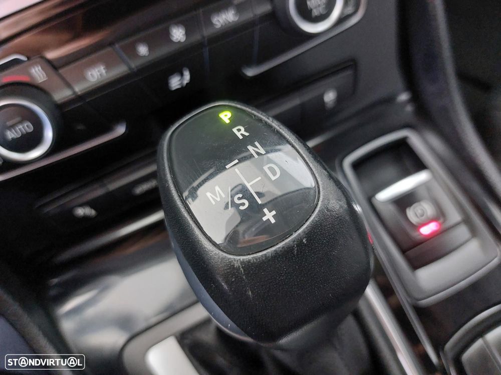 BMW 225xe Active Tourer Advantage - 30