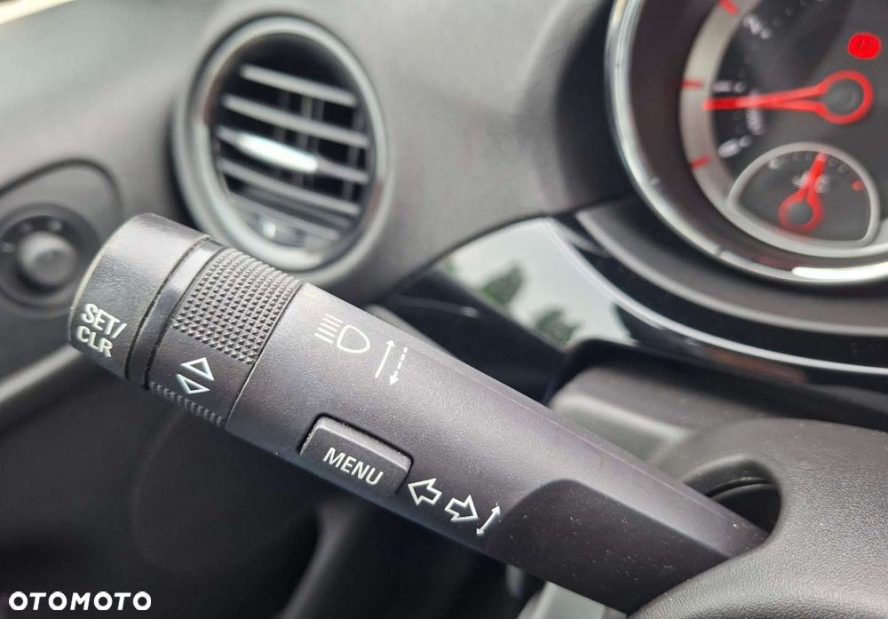 Opel Adam - 30