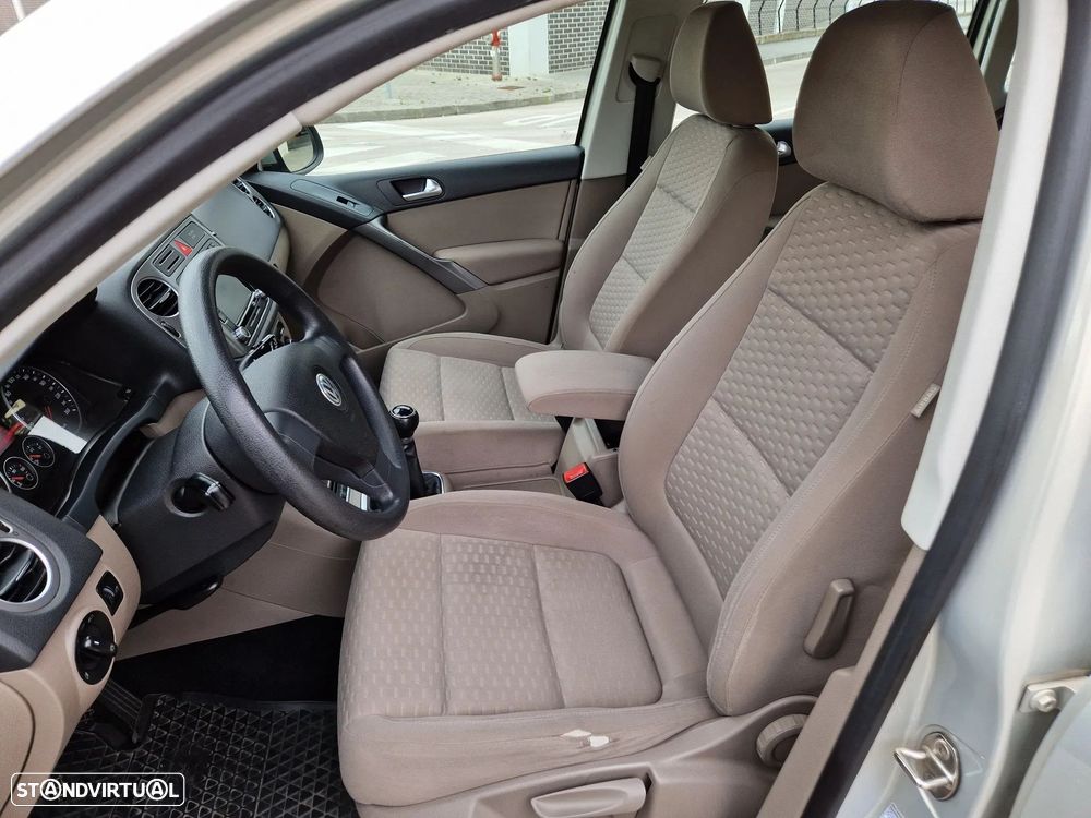 VW Tiguan 2.0 TDI DPF 4Motion Track & Field - 17