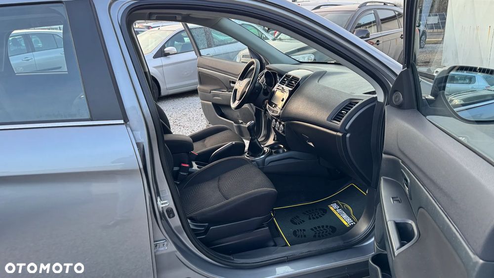 Mitsubishi ASX 1.6 Intense - 29