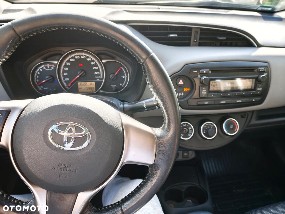 Toyota Yaris 1.0 Life - 5