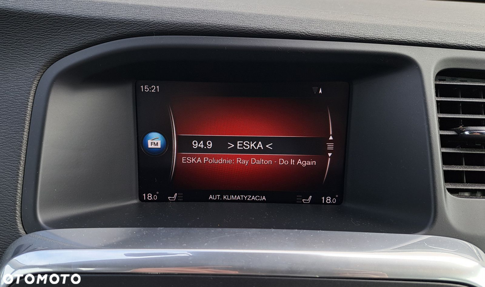Volvo V60 Cross Country - 17