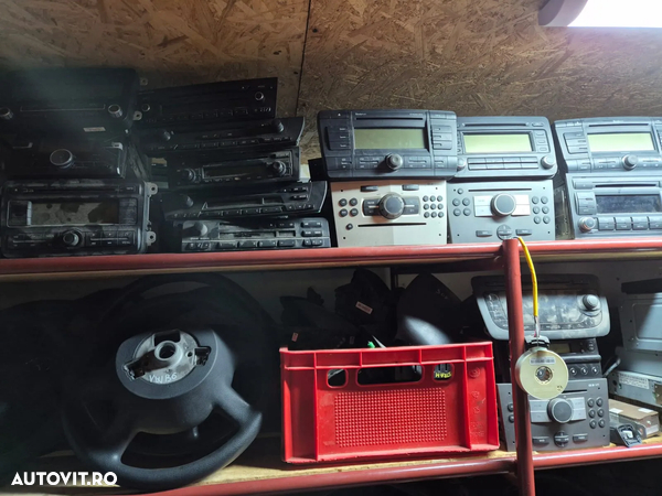 RADIO CD/ NAVIGATIE/BOXA AUTO SKODA/AUDI/BMW/MERCEDES ETC.