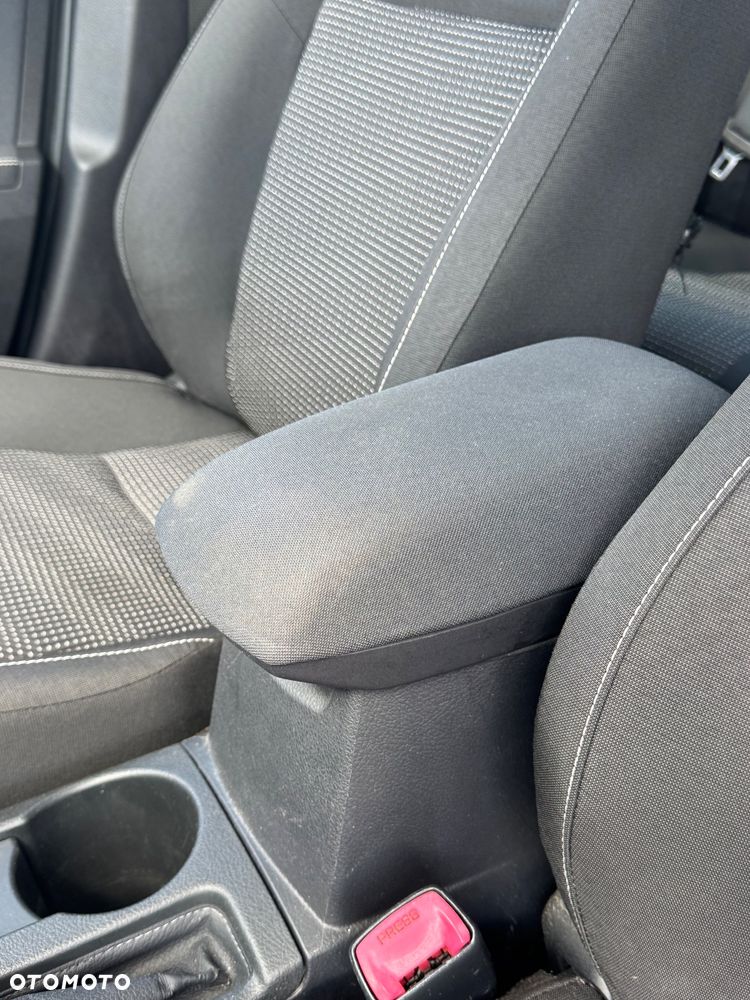 Toyota Auris - 28