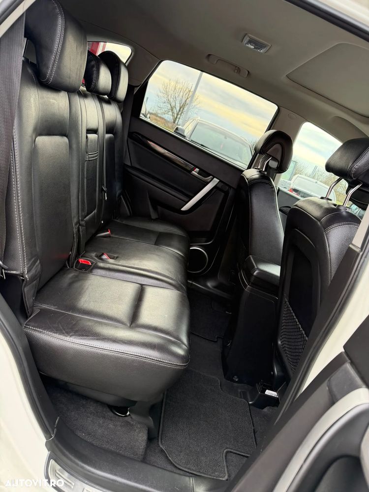 Chevrolet Captiva 2.2 TD AWD LTZ - 13