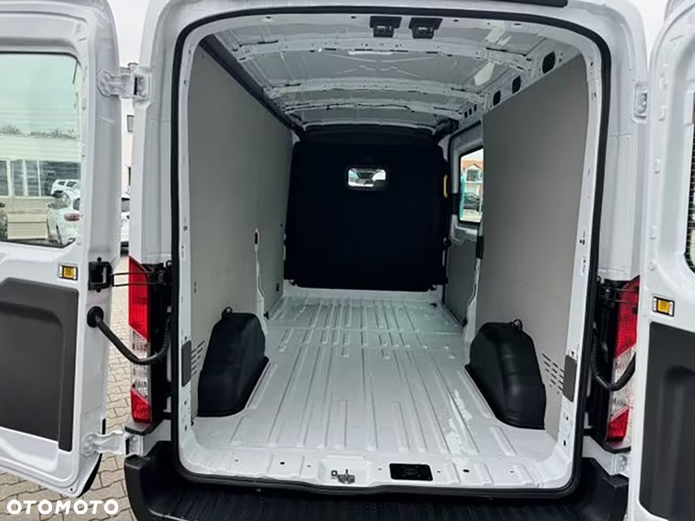 Ford TRANSIT 2.0 ECOBLUE 130KM LDT 6.2 M6 FWD VAN TREND 350 L3 AWD - 6