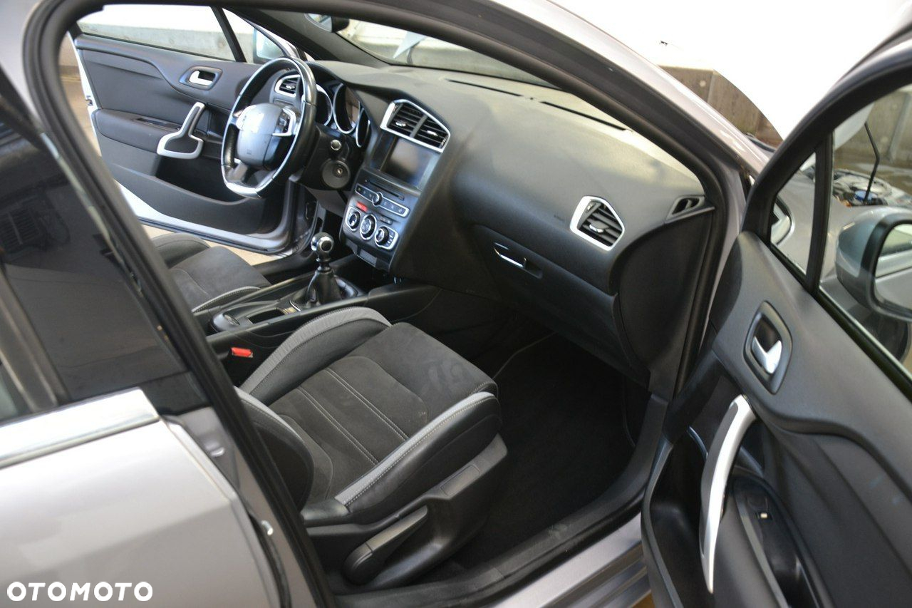 DS Automobiles DS 4 - 19