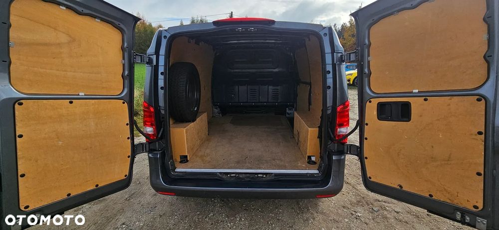 Mercedes-Benz Vito - 22