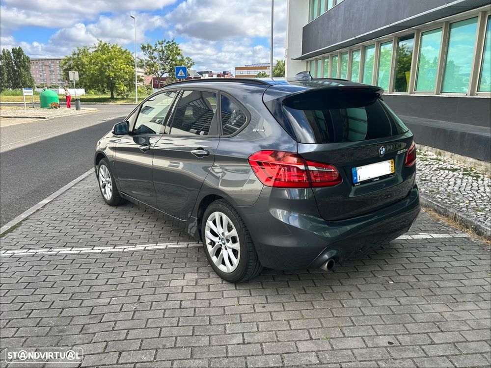 BMW 225xe Active Tourer - 3