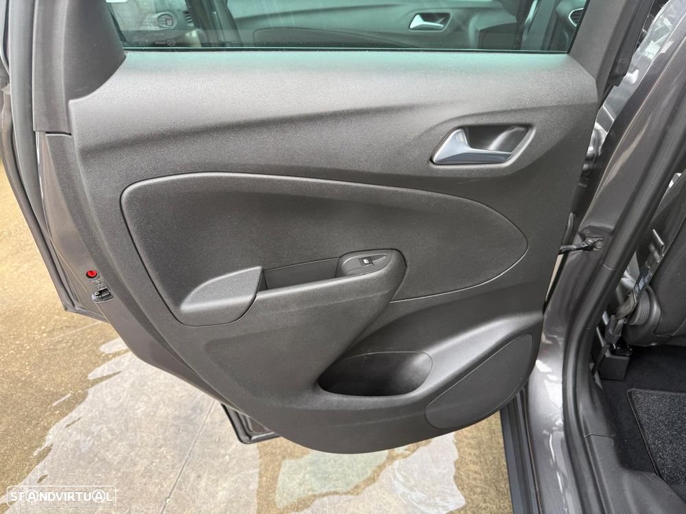 Opel Crossland 1.2 Design & Tech - 22