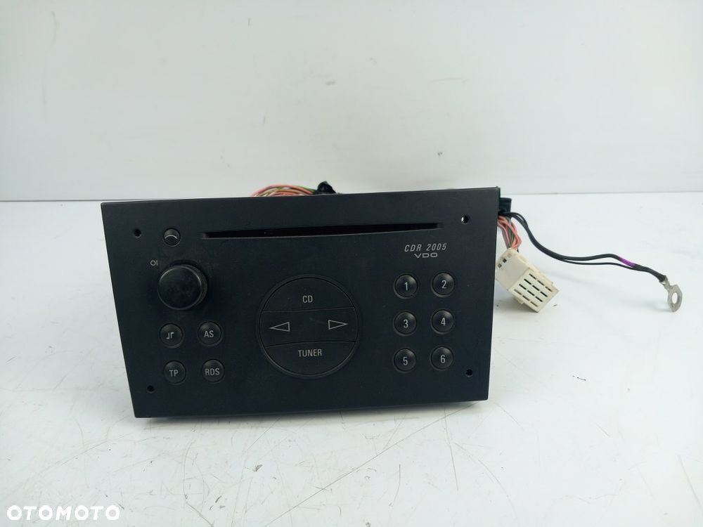 radio cdr 2005 vdo 24423503 8200320589 opel vivaro A trafic II primastar - 1
