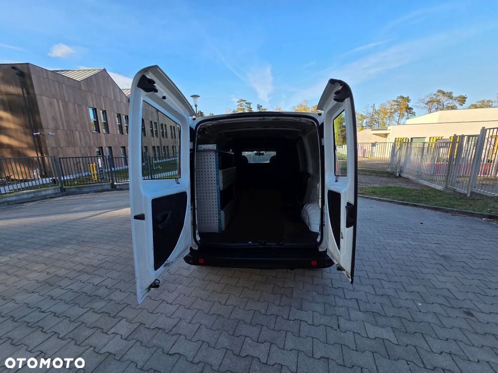 Fiat Doblo - 17