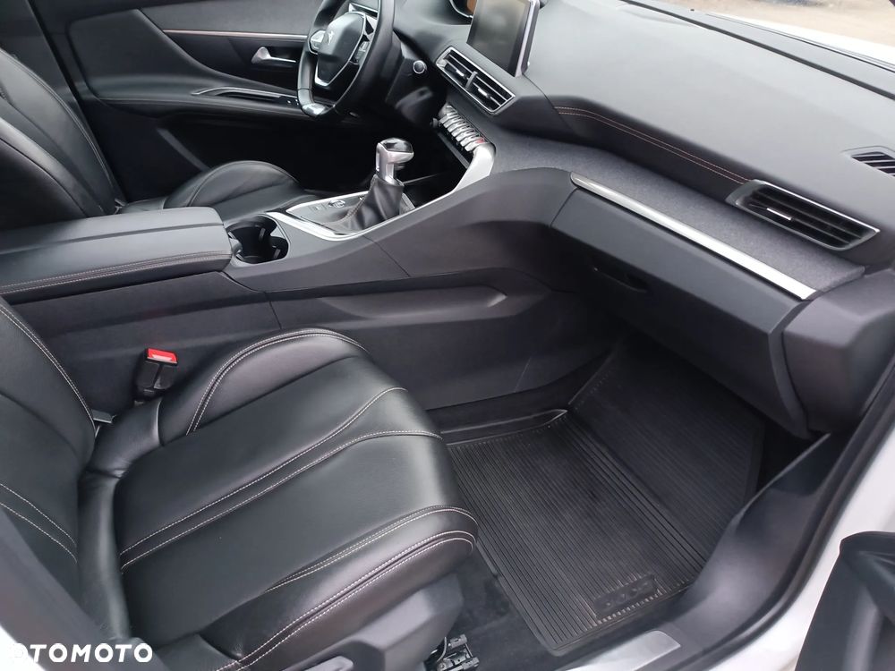 Peugeot 3008 1.2 PureTech GT S&S - 30