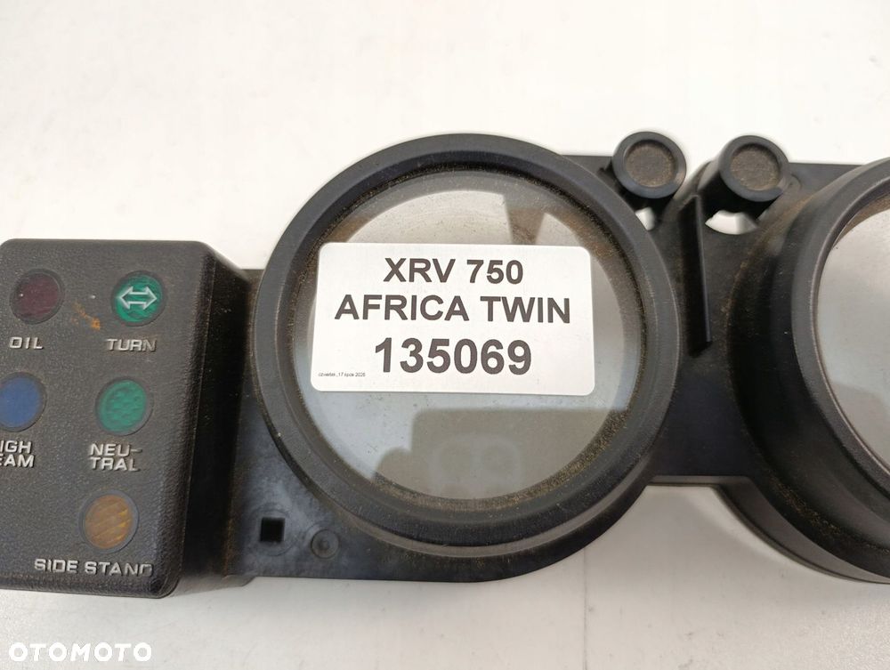 HONDA XRV 750 AFRICA TWIN OBUDOWA LICZNIKA - 6