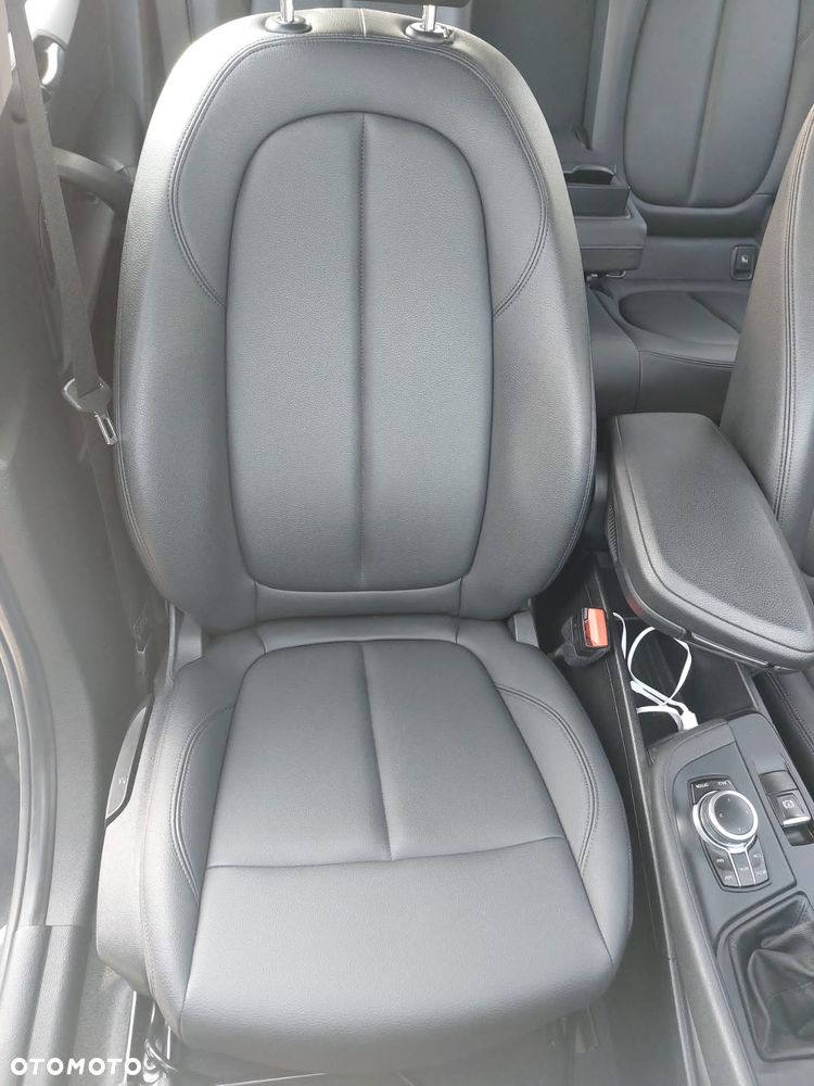 BMW X1 sDrive18i Advantage - 17