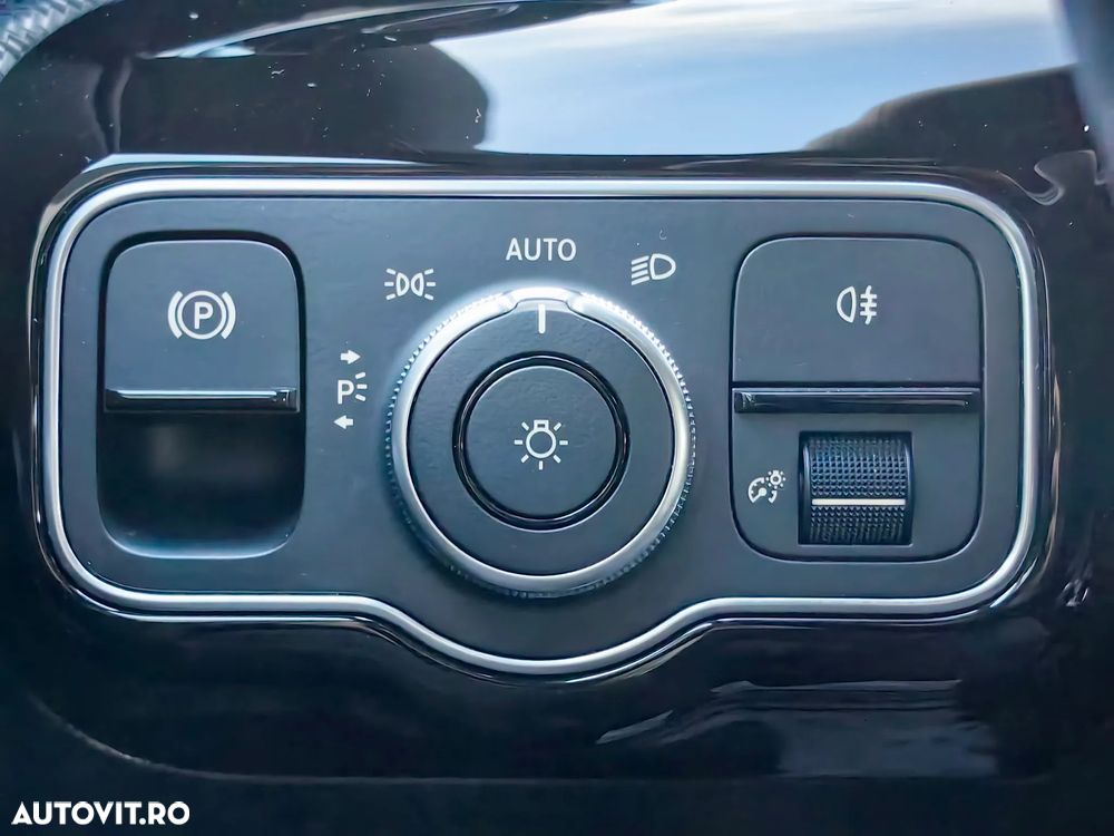 Mercedes-Benz A 250 e 8G-DCT - 29