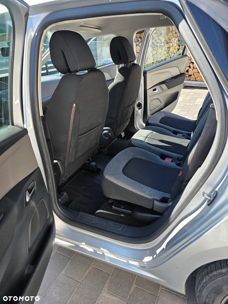 Citroën C4 Picasso 1.6 VTi Attraction - 28