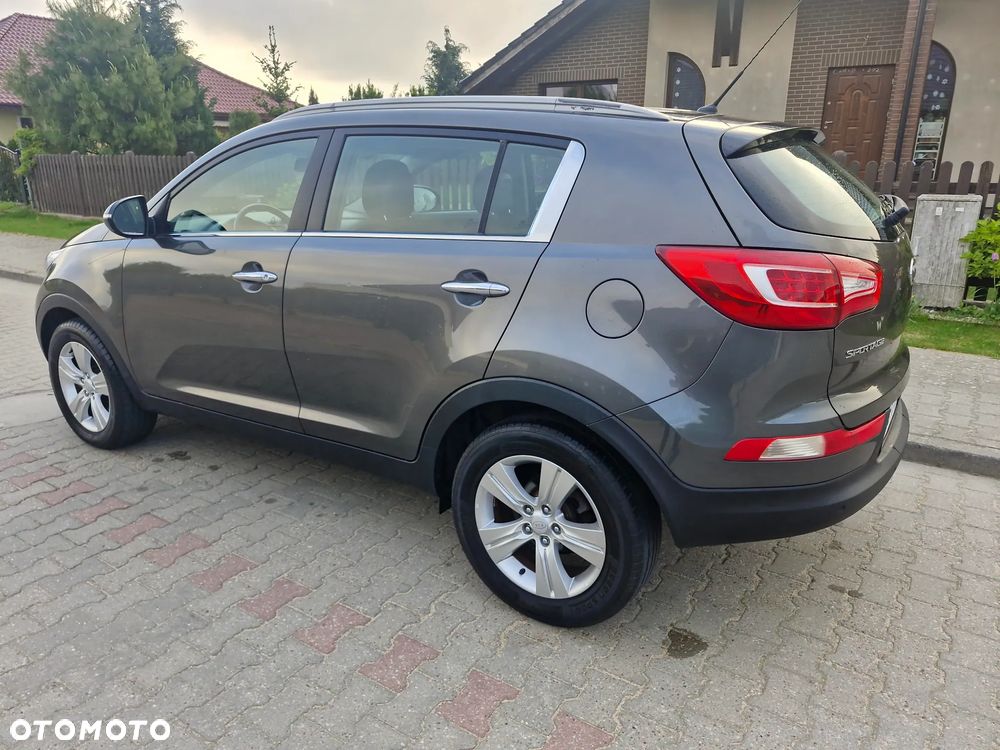 Kia Sportage 2.0 CVVT 2WD Automatik Vision - 14
