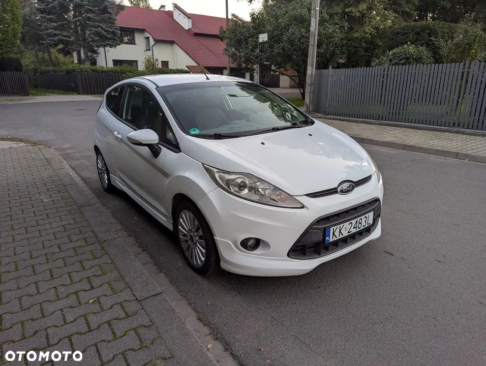 Ford Fiesta 1.6 Sport - 3