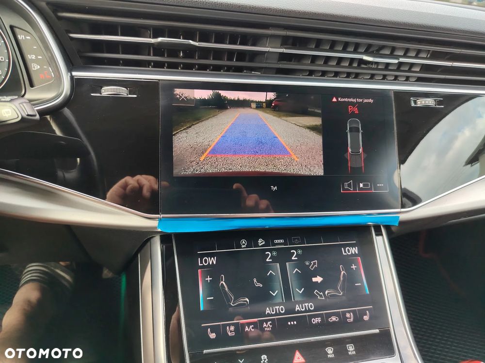 Audi Q7 - 20