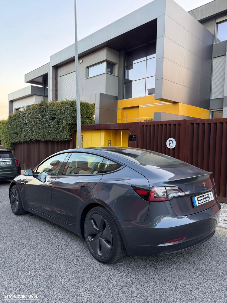 Tesla Model 3 Standard Range Plus RWD - 2