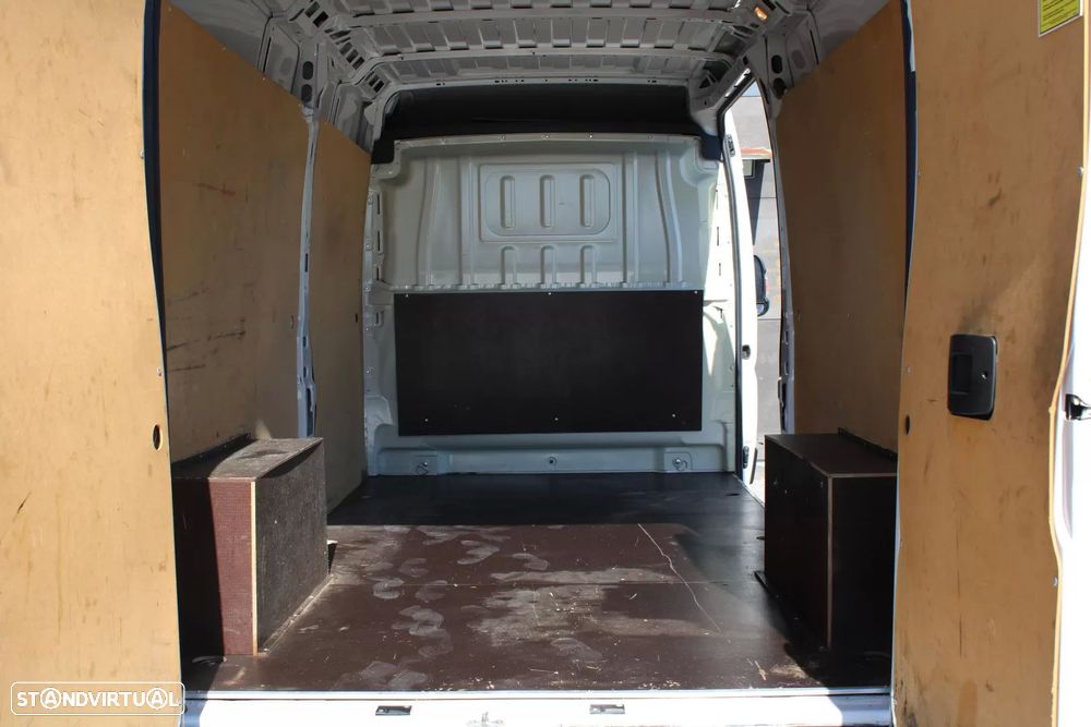 Peugeot Boxer 2.2 BlueHDI Premium - 11